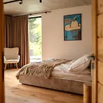 Sęk W Ciszy - Free Sauna&balia Willa